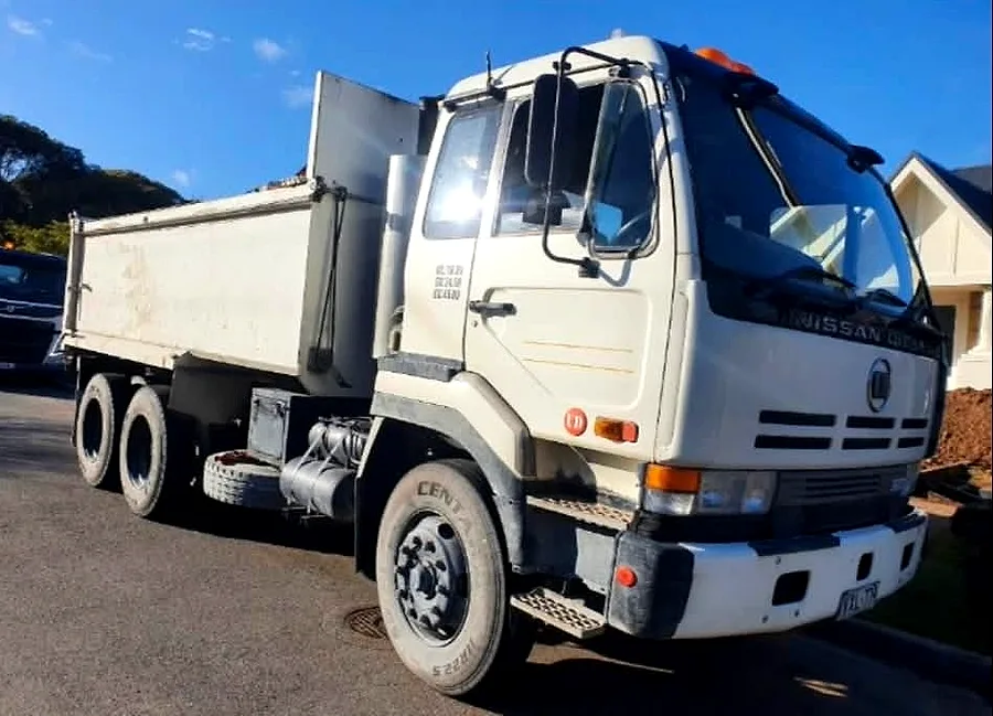 Mr Earthworx tipper truck for soil and waste haulage